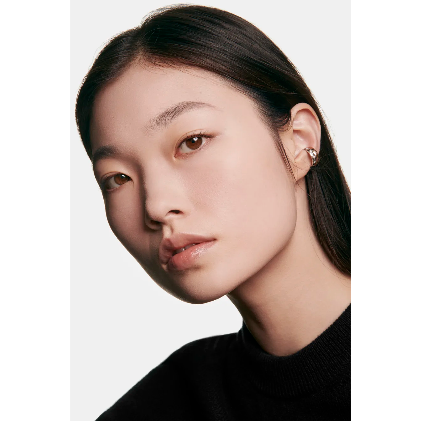Ultra Le Teint Velvet Blurring Smooth-Effect Foundation