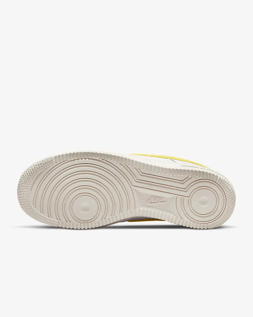 Air Force 1 '07 LX - White/Phantom/Pearl White/Yellow Strike