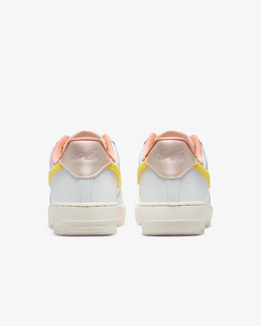 Air Force 1 '07 LX - White/Phantom/Pearl White/Yellow Strike