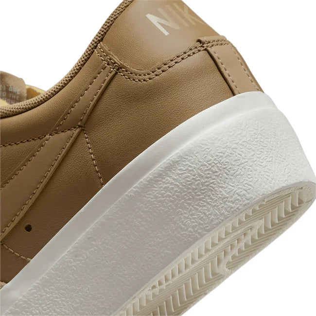 Blazer Low Platform Dark Driftwood