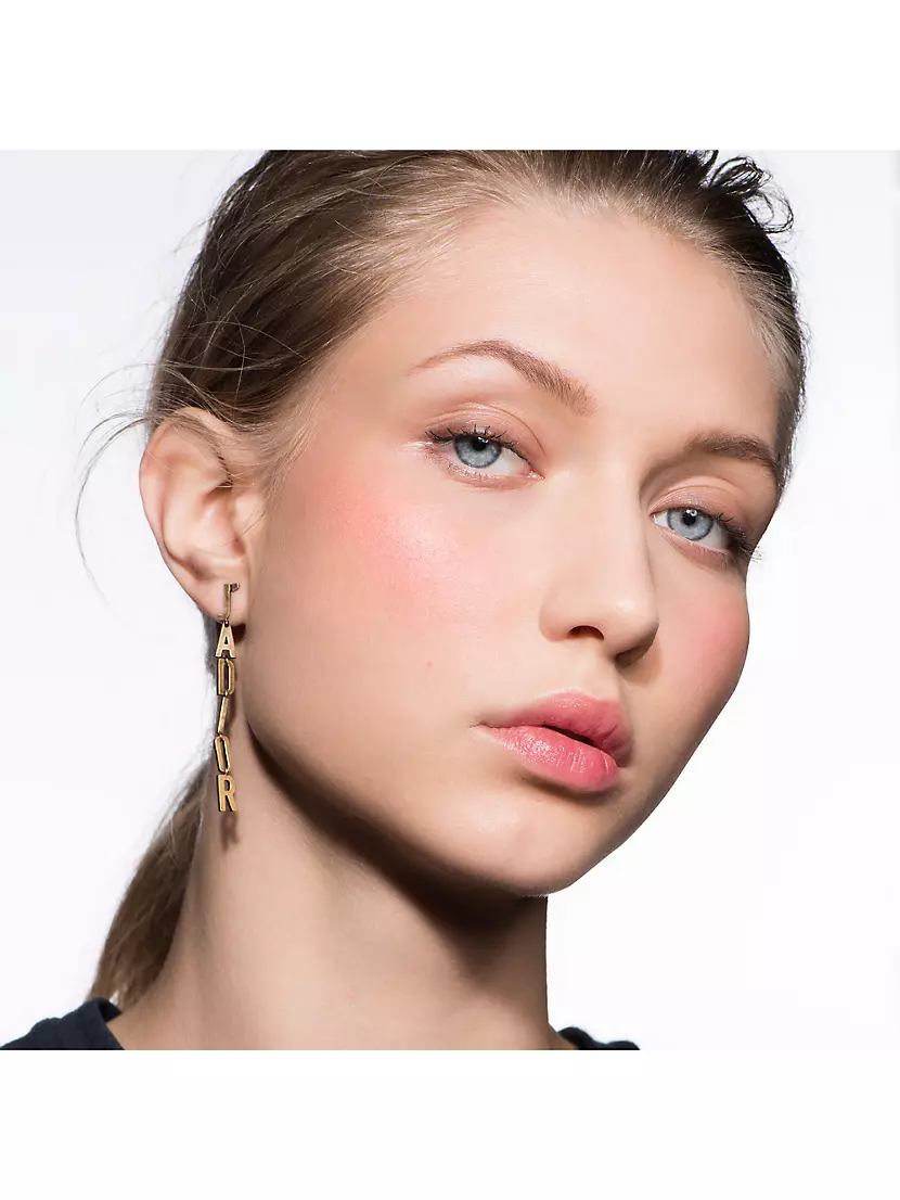 Couture Colour Long-Wear Powder Blush