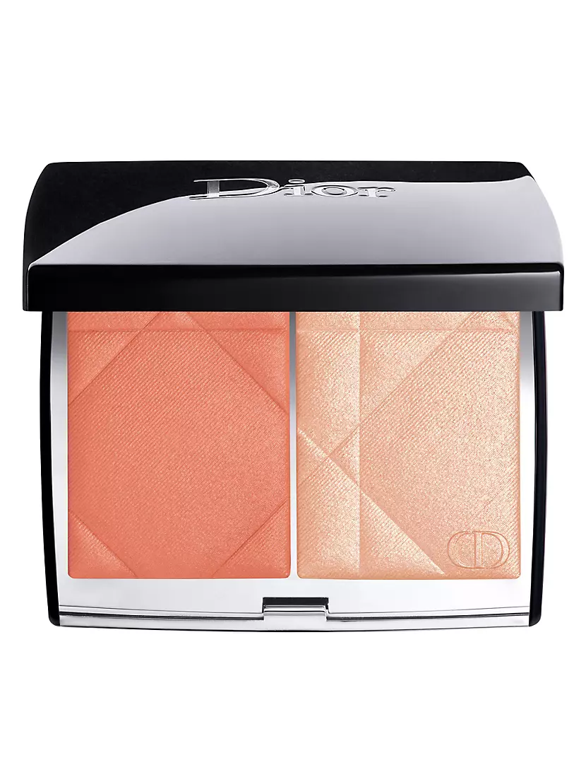 - 457 Diorette: un colorete coral mate y un iluminador melocotón dorado resplandeciente.