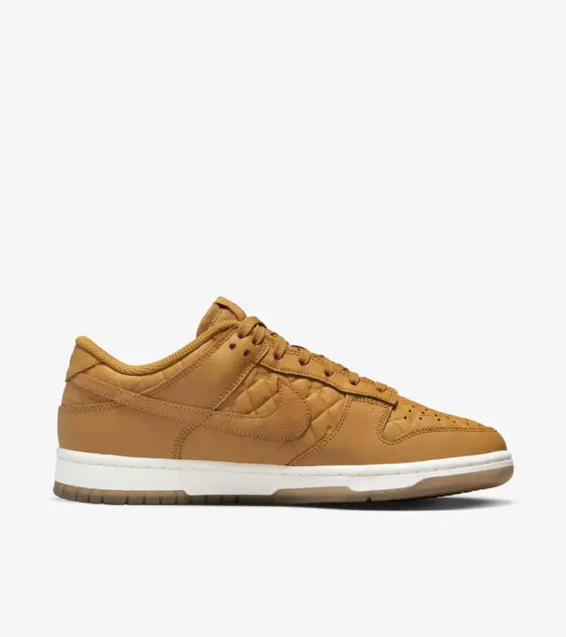 Dunk Low Wheat