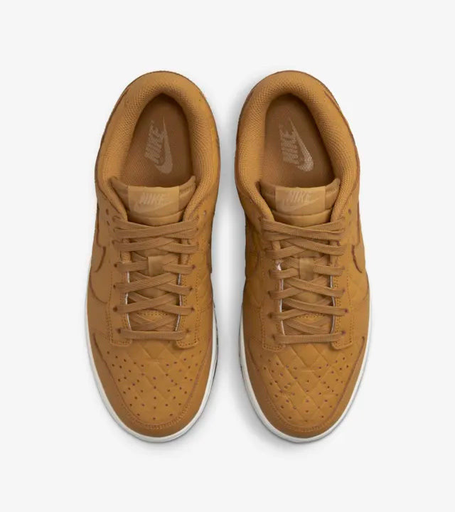 Dunk Low Wheat